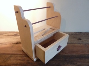 Coffret à bijoux en frêne et amarante