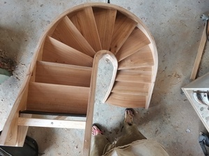 Introduction à l'escalier courbe