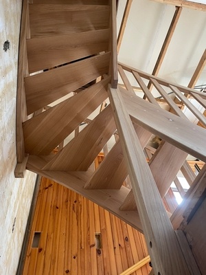 Escalier chêne 1/4 tournant