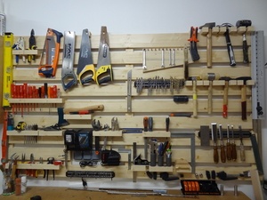 Support outils mural