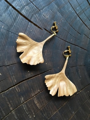 Boucles d’oreilles ginkgo