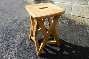 Tabouret  écharpé