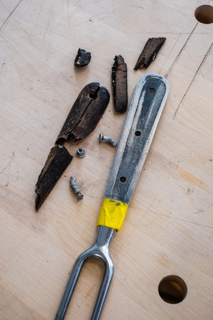 Un manche de fouchette à poulets