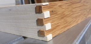 Gabarit traineau pour queues droites à la scie sous table