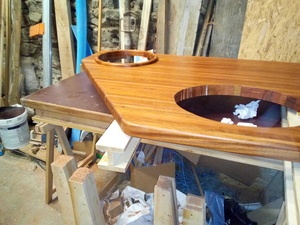 Plan de travail salle de bain en Jatoba