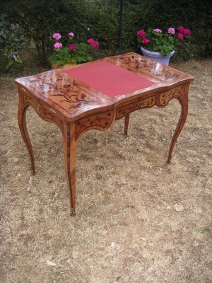 Table liseuse louis XV