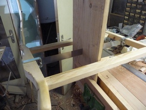 Scie a déligner (scie cadre)