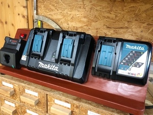 Station de recharge batteries électroportatif