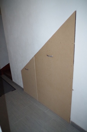 Rangement sous escalier
