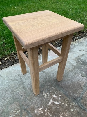 Tabouret en châtaigner
