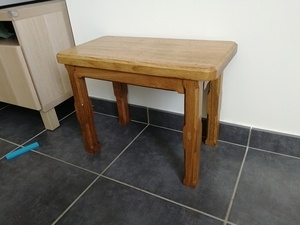 Table basse enfant alias le futur banc