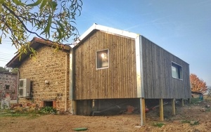 Agrandissement en ossature bois sur plancher bois dans la Loire