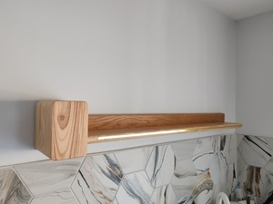 Idée lumineuse d'étagère