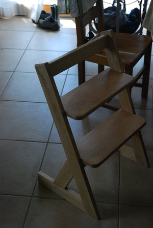 Chaise haute pour enfant