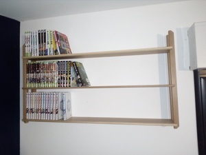 Étagère pour livre de poche ou manga