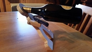 Petit bonhomme porte bouteille