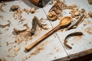 Une cuillère un peu moche