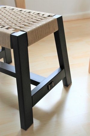 Tabouret avec tressage