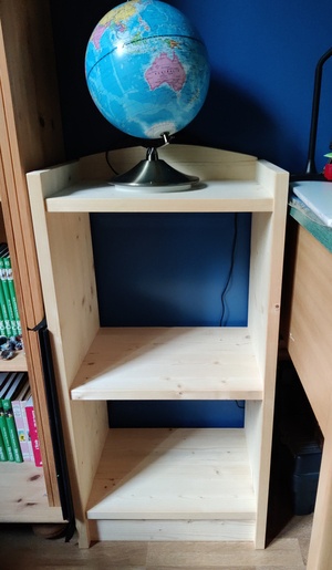 L’étagère installée