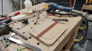 Une planche pour mettre sous le sapin.