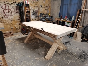 Table en Épicéa.