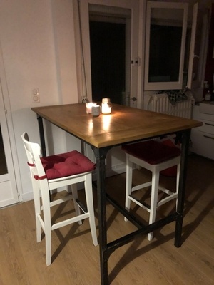 Table style industrielle