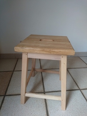 Un tabouret