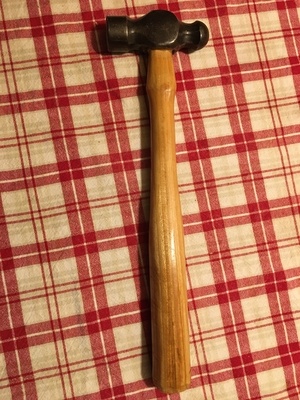 Marteau de chaudronnier