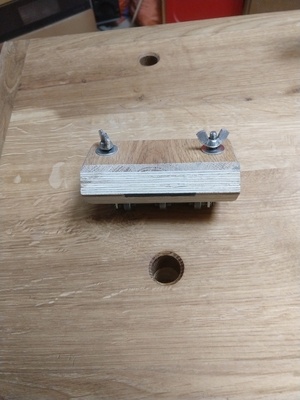 Les ciseaux n'ont qu'à bien se tenir....