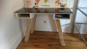 Bureau de chambre d'enfant #2 en bois de pallette