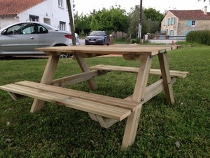Table de jardin pour enfant