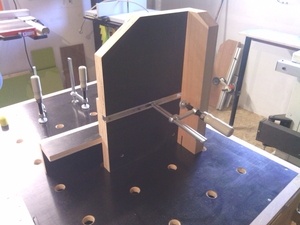 Gabarit pour tenons a la scie sur table