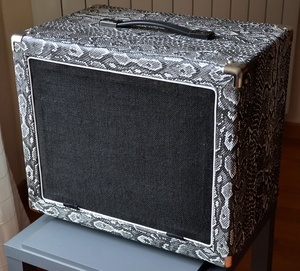 Cab 1x12 ported type Bogner Cube