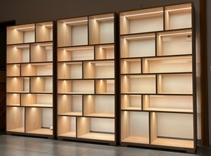 Etagères hêtre avec éclairage LED