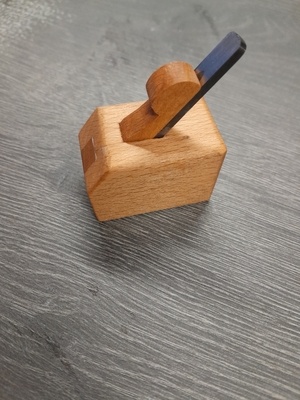 Mini rabot à chanfreiner