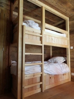 Lits superposés style refuge