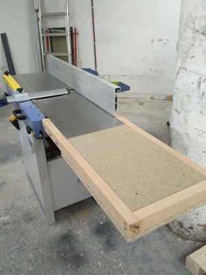 La rallonge d'entrée, avant la pose de la garniture (qui sera une feuille d'acier)