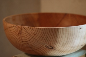 Tournage tres grand saladier cedre