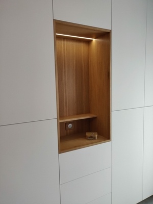 Placard d'entrée blanc mat et chêne