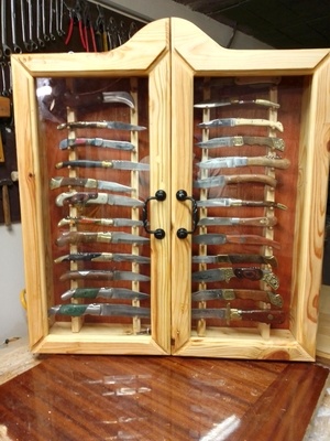 Armoire à couteaux