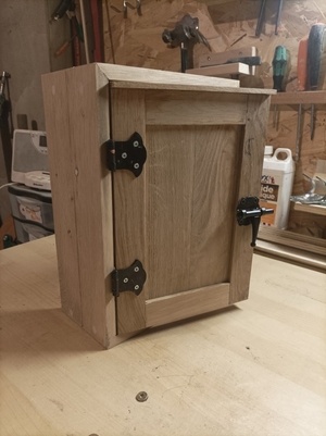 Porte pour un poulailler