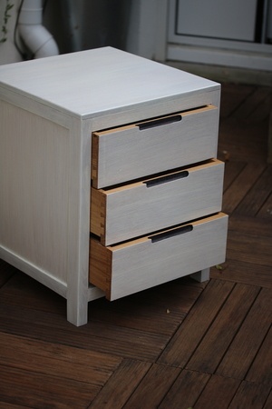 Bureau et caisson à tiroirs en chêne