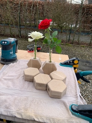 Soliflores hexagonaux en chêne