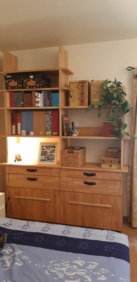 Meuble avec tiroir et étagères