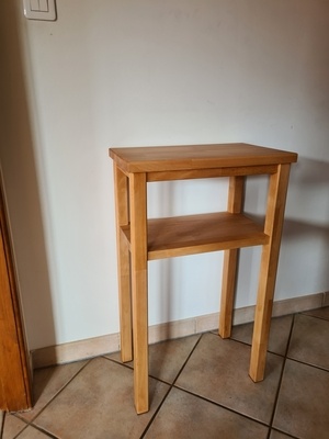 Petite table