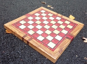 Echiquier en orme, chêne et noyer