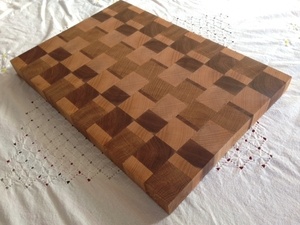 Grande planche à découper en bois de bout