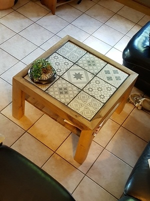 Table basse et carreaux de ciments assemblage japonais KANE TSUGI