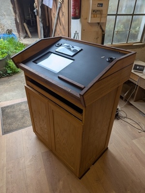 Pupitre de conférence