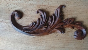 1 er Feuille d'acanthe